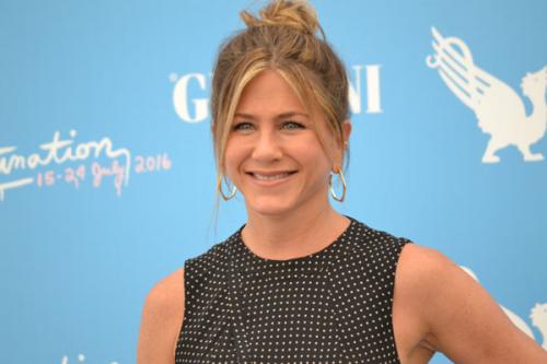 Gff16JAniston